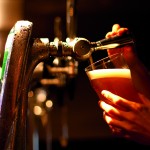 FrogPubs - La Frog Natural Blonde à la pression