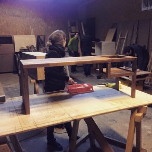 L'atelier "DIY : 4 jours pour fabriquer votre meuble" chez ICI Montreuil (crédit photo : Julien Dominguez)