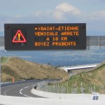 Syndicat des équipements de la route - Panneau routier interactif (Crédit : Signature)