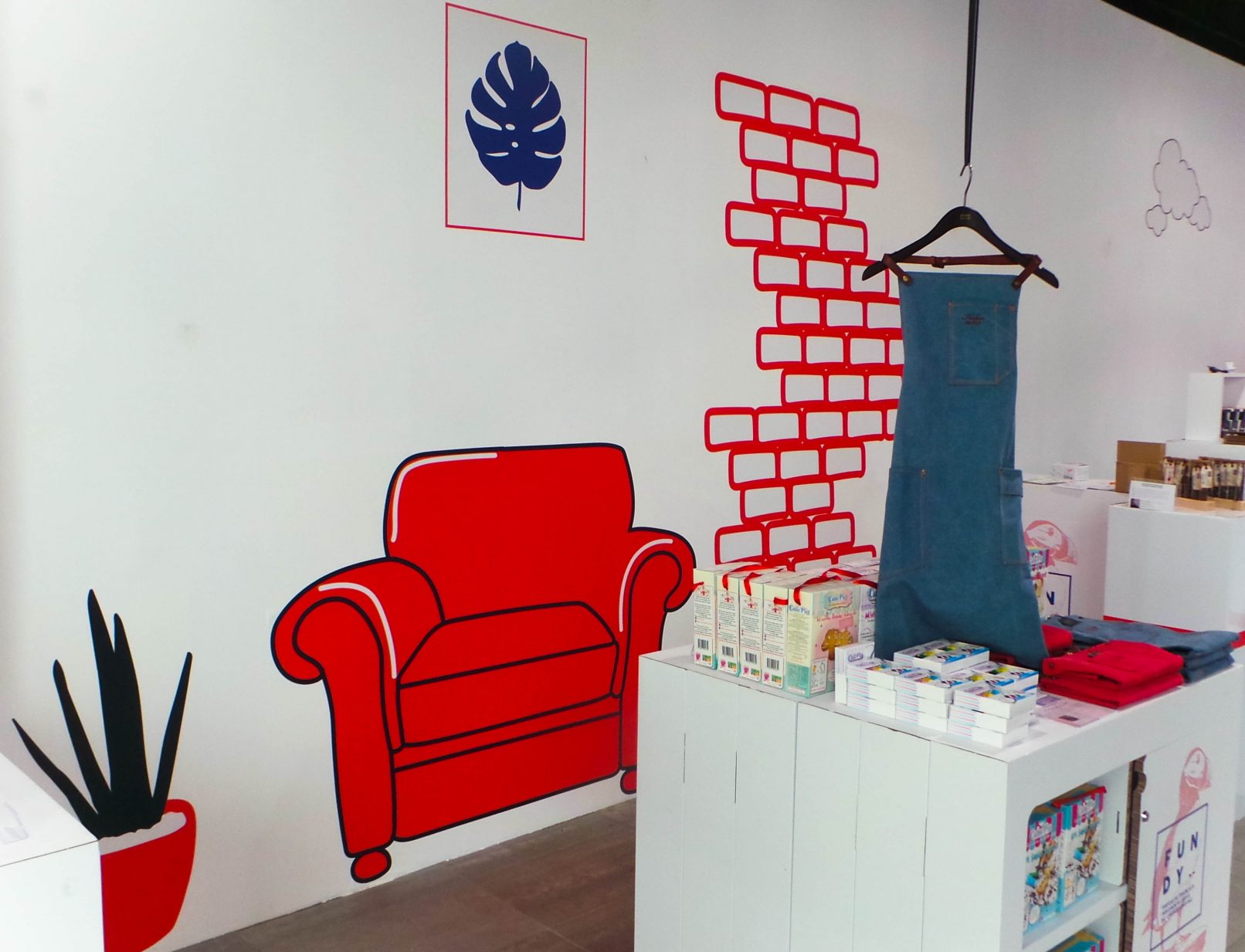 La boutique éphémère "Comme un air de vacances" - Le Fundy Tour au Centre Commercial Valserine