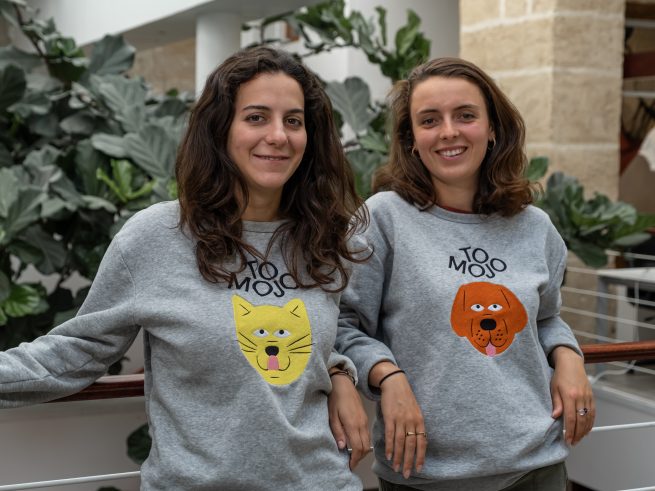Paola Teulières et Madeleine Morley, fondatrices de la startup Tomojo